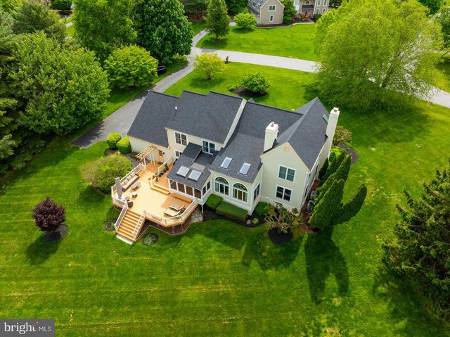 293 HICKORY DR, Kennett Square, PA 19348