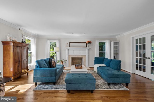 293 HICKORY DR, Kennett Square, PA 19348
