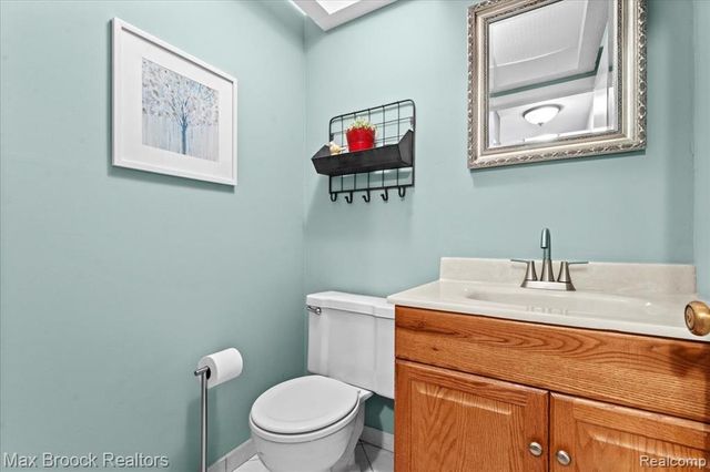 356 Willow Grove Lane, Rochester Hills, MI 48307