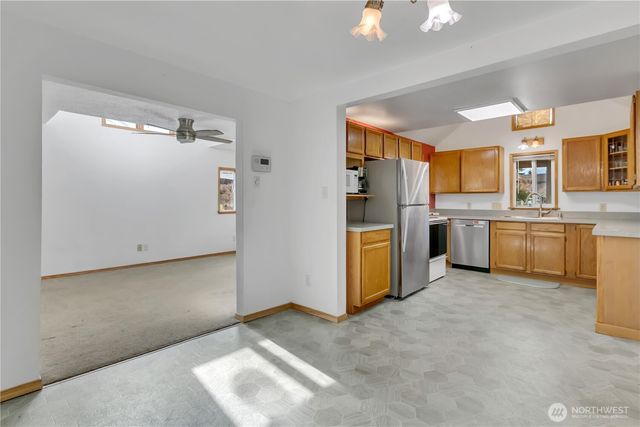 6035 S Fife Street, Tacoma, WA 98409