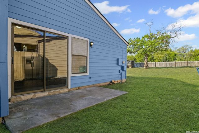 8757 Port Of Call, San Antonio, TX 78242