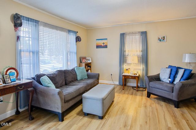 1727 Pinecrest Road, Henderson, NC 27536