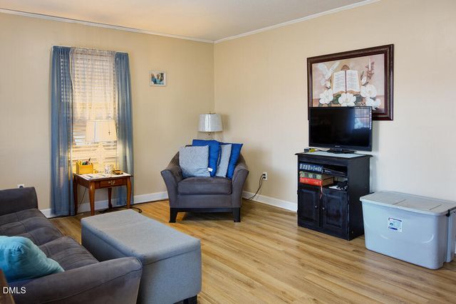 1727 Pinecrest Road, Henderson, NC 27536