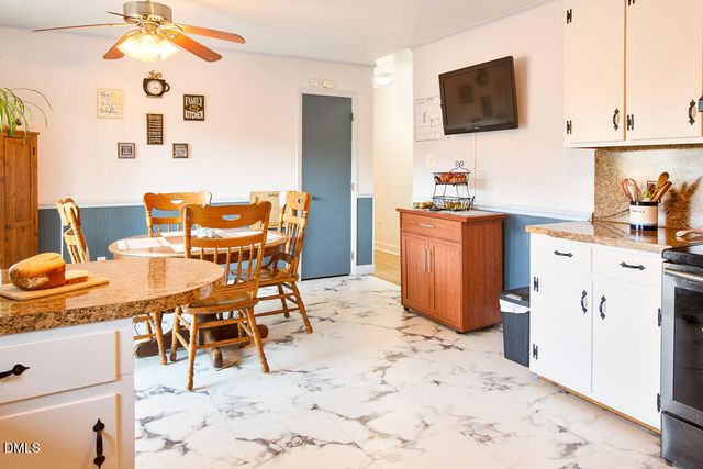 1727 Pinecrest Road, Henderson, NC 27536