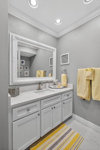 605 Brackenwood Cove, Palm Beach Gardens, FL 33418