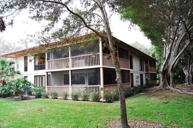 605 Brackenwood Cove, Palm Beach Gardens, FL 33418