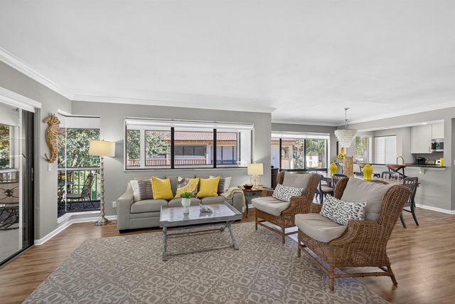 605 Brackenwood Cove, Palm Beach Gardens, FL 33418