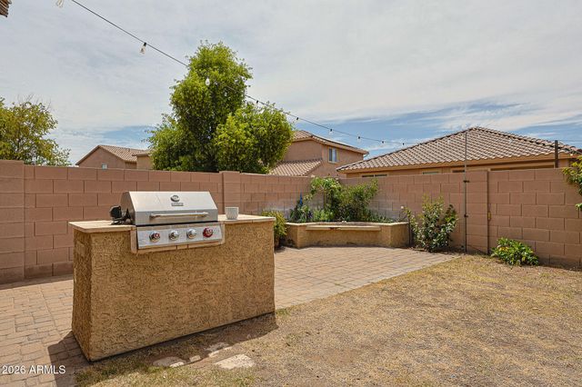 11727 W PORT AU PRINCE Lane, El Mirage, AZ 85335