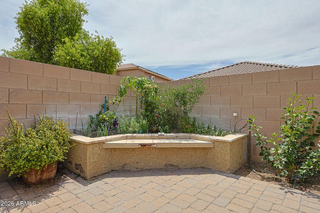 11727 W PORT AU PRINCE Lane, El Mirage, AZ 85335