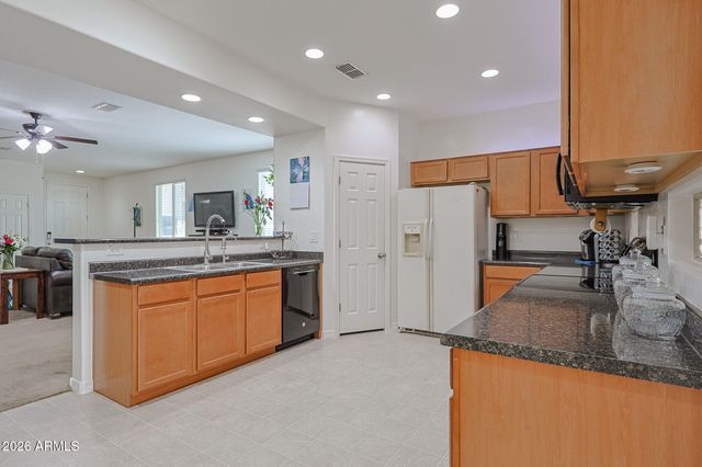 11727 W PORT AU PRINCE Lane, El Mirage, AZ 85335