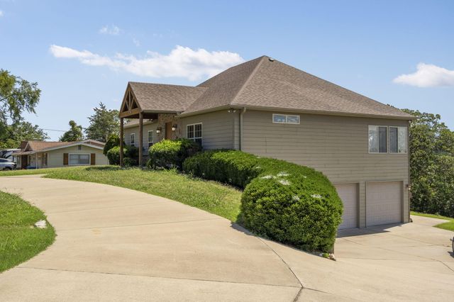 1 Birch Lane, Kimberling City, MO 65686