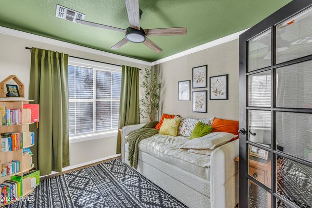 3334 E WASHINGTON Avenue, Gilbert, AZ 85234