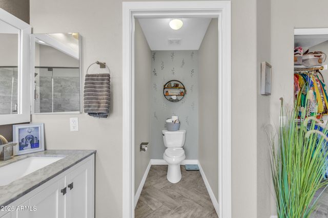 3334 E WASHINGTON Avenue, Gilbert, AZ 85234