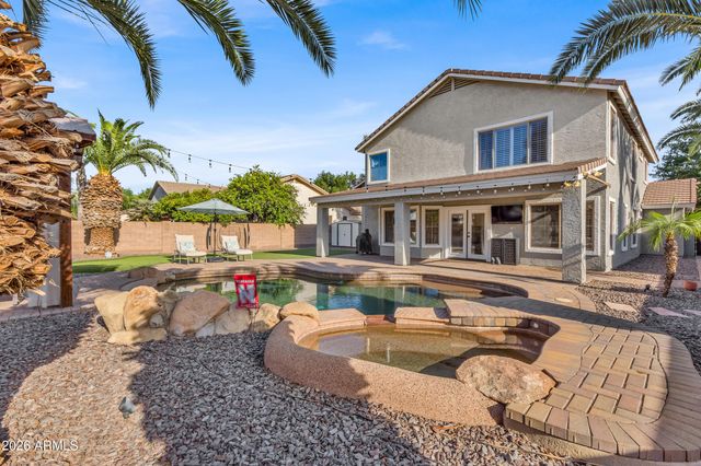 3334 E WASHINGTON Avenue, Gilbert, AZ 85234