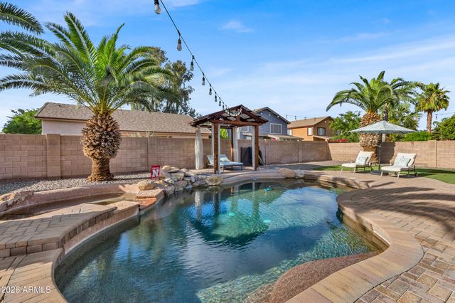 3334 E WASHINGTON Avenue, Gilbert, AZ 85234