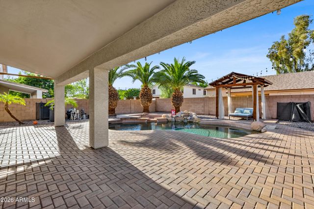 3334 E WASHINGTON Avenue, Gilbert, AZ 85234