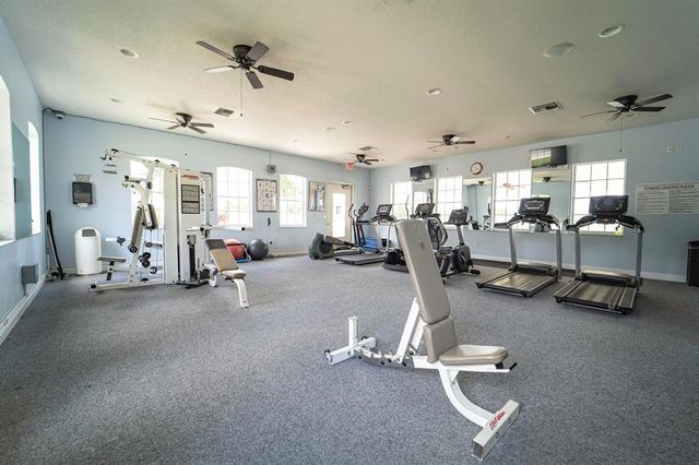 304 SW North Shore Blvd, Port St Lucie, FL 34986