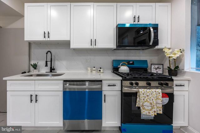 2636 S 72ND ST, Philadelphia, PA 19153