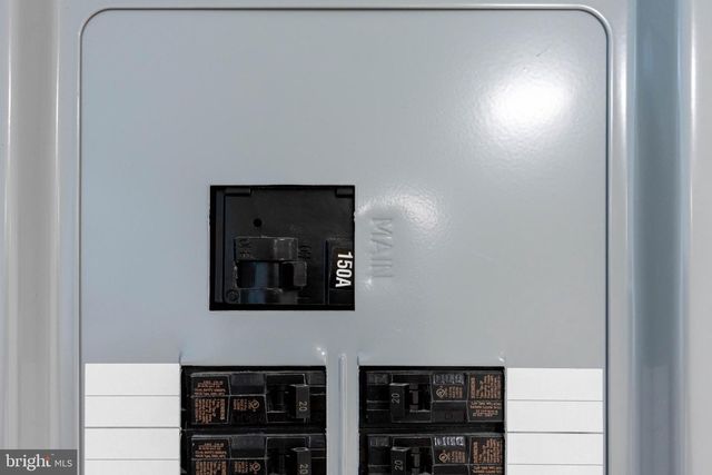 2636 S 72ND ST, Philadelphia, PA 19153