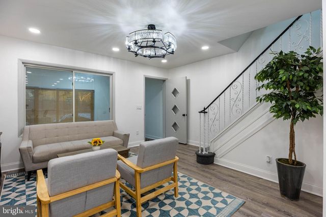 2636 S 72ND ST, Philadelphia, PA 19153