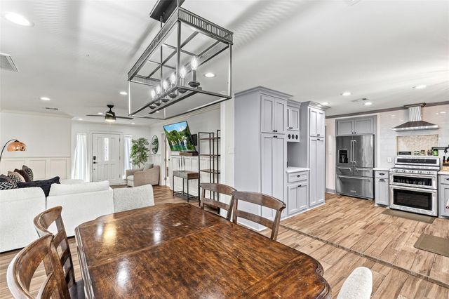 515 Foxglove Lane, Houston, TX 77076