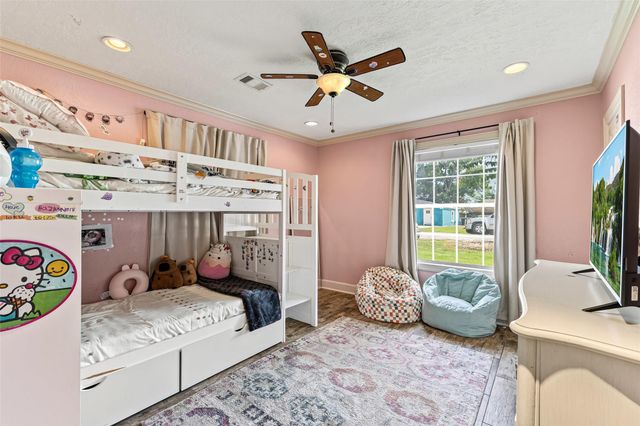 515 Foxglove Lane, Houston, TX 77076