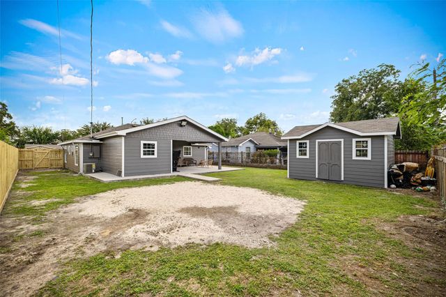 515 Foxglove Lane, Houston, TX 77076