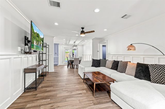 515 Foxglove Lane, Houston, TX 77076