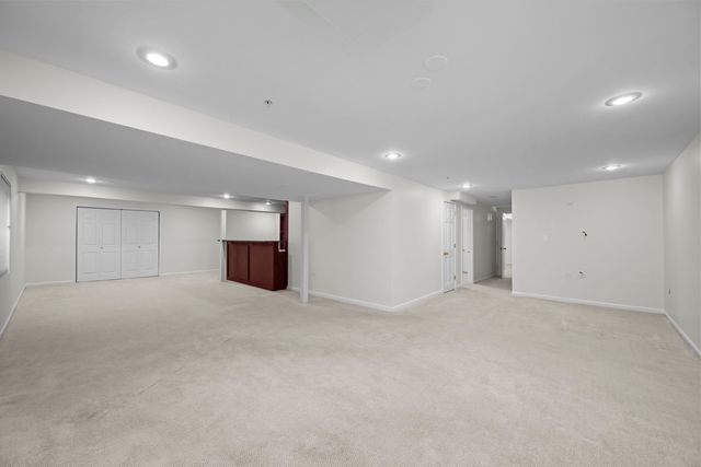 6065 Irene Drive, Hoffman Estates, IL 60192