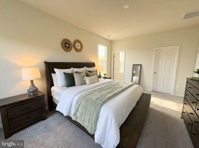10539 BITTERSWEET LN, Bristow, VA 20136