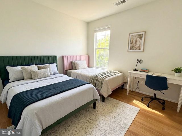 10539 BITTERSWEET LN, Bristow, VA 20136