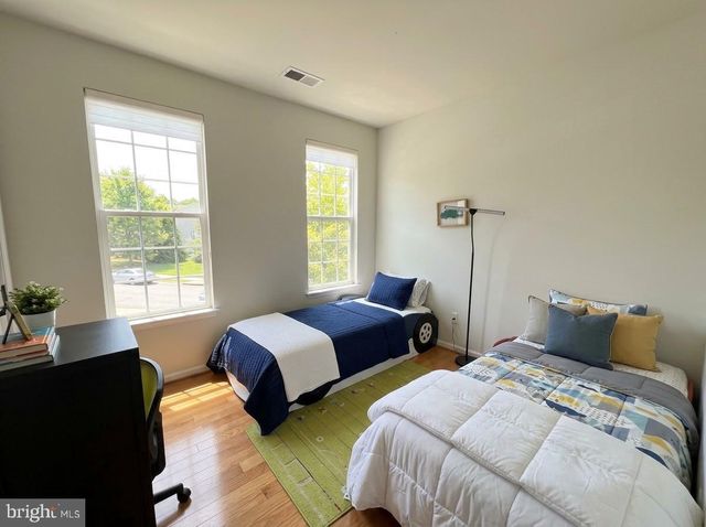 10539 BITTERSWEET LN, Bristow, VA 20136