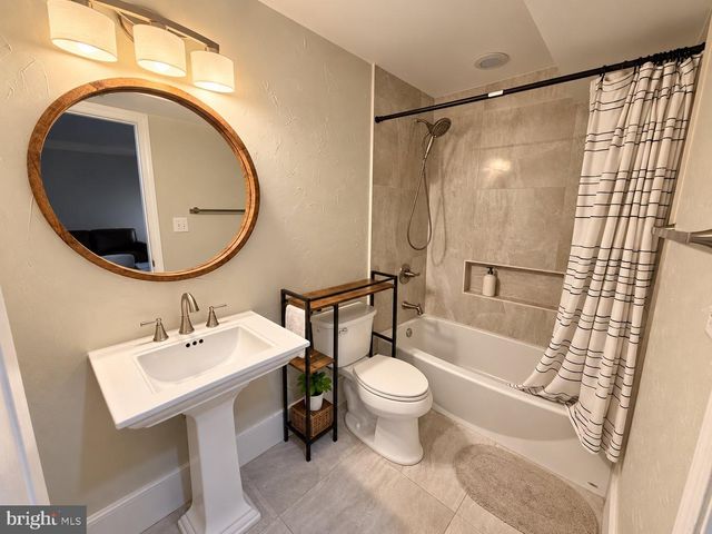 10539 BITTERSWEET LN, Bristow, VA 20136