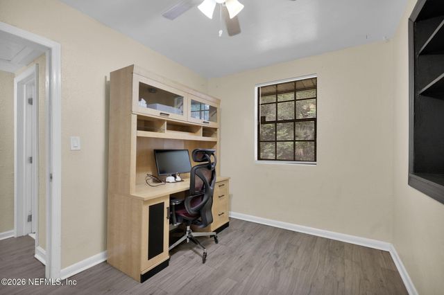 5538 ANCHOR Lane, Jacksonville, FL 32207