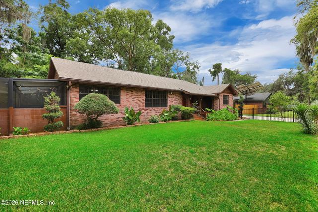 5538 ANCHOR Lane, Jacksonville, FL 32207