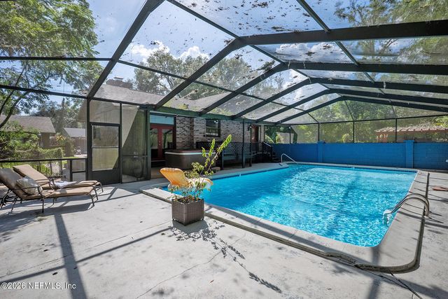 5538 ANCHOR Lane, Jacksonville, FL 32207