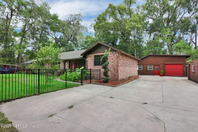 5538 ANCHOR Lane, Jacksonville, FL 32207