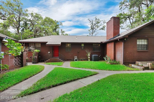 5538 ANCHOR Lane, Jacksonville, FL 32207