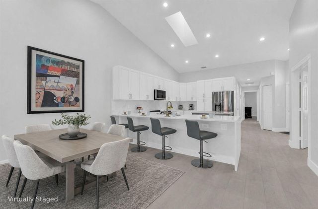8224 Via Bella, Boca Raton, FL 33496
