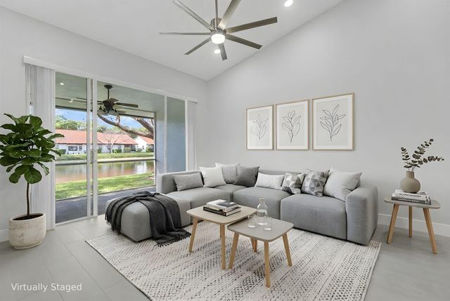 8224 Via Bella, Boca Raton, FL 33496