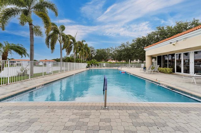 8224 Via Bella, Boca Raton, FL 33496