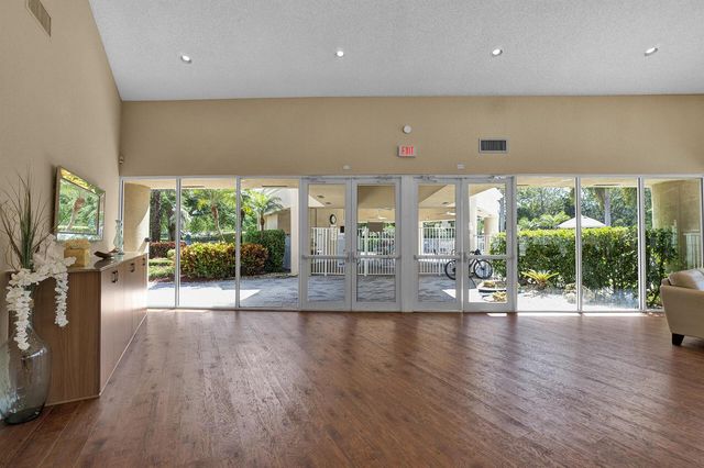 8224 Via Bella, Boca Raton, FL 33496