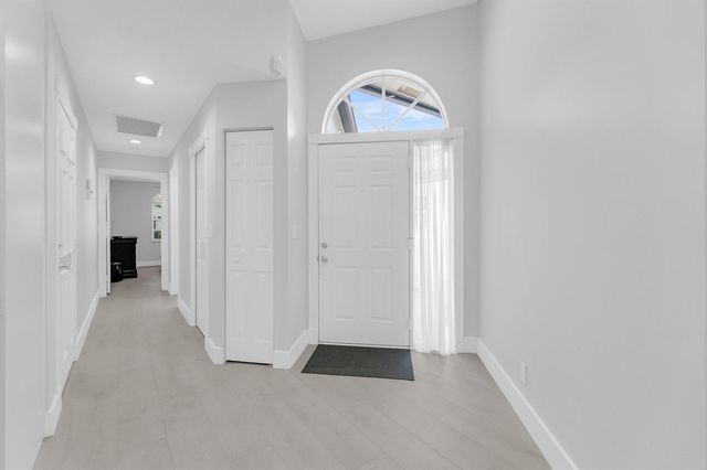 8224 Via Bella, Boca Raton, FL 33496