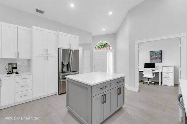 8224 Via Bella, Boca Raton, FL 33496