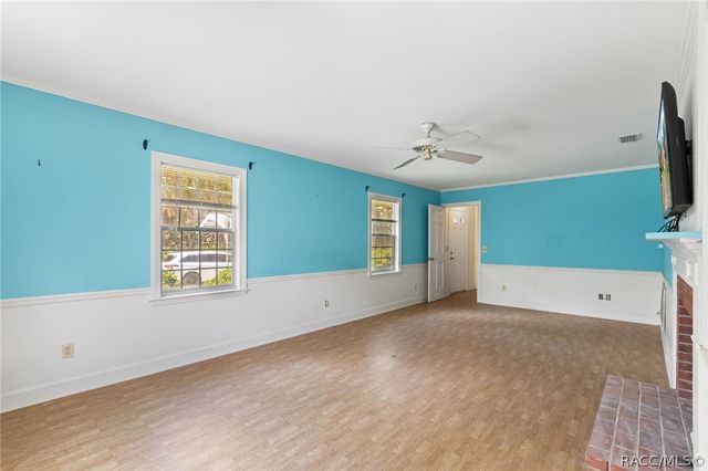 4714 Highway 40 W, Yankeetown, FL 34498