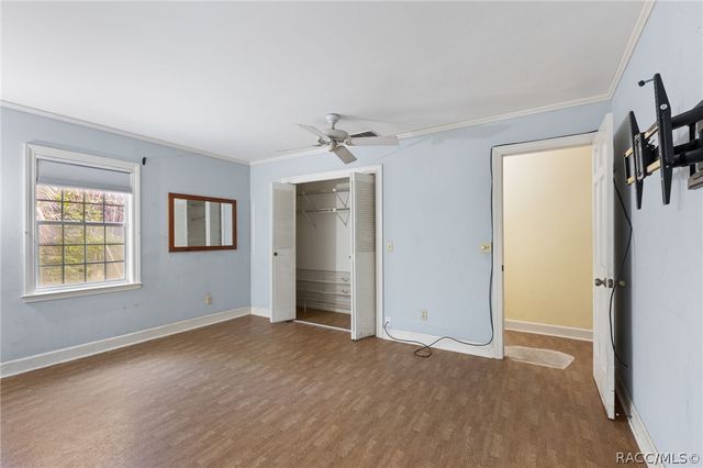 4714 Highway 40 W, Yankeetown, FL 34498