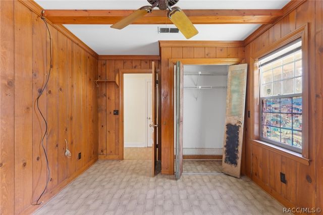 4714 Highway 40 W, Yankeetown, FL 34498