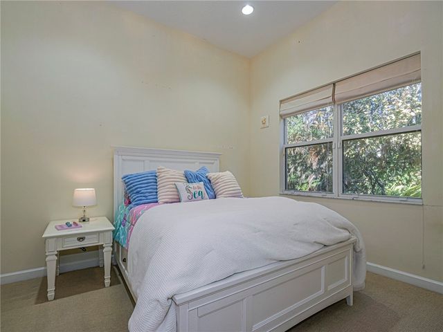 9630 E Maiden Court, Vero Beach, FL 32963