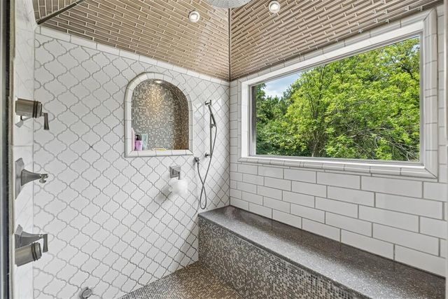1807 Summerhaven Way, Edmond, OK 73013