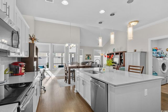 800 Lorenzo Dr., North Myrtle Beach, SC 29582